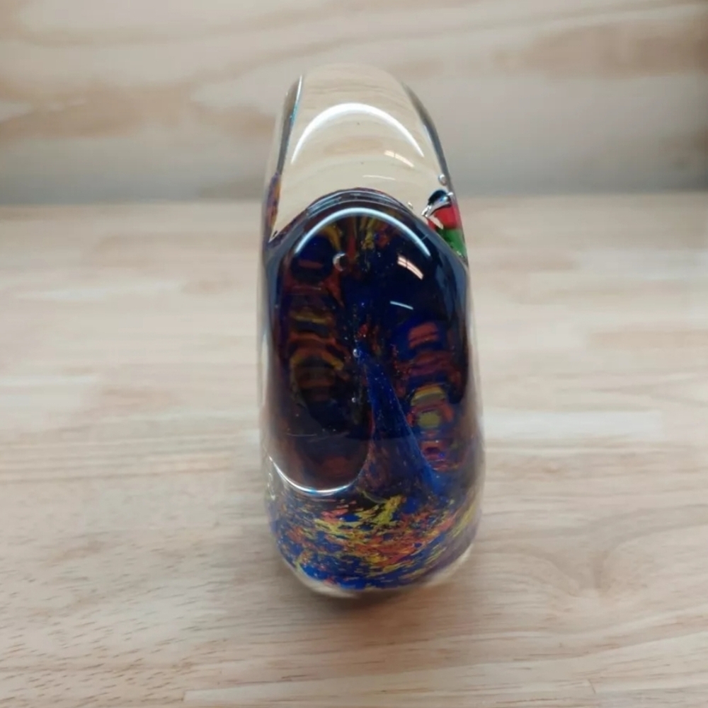Vintage Art Glass Tropical Fish Paperweight 4.5x4.25 - Picture 2 of 8